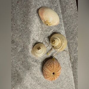 Elegant Seashell Christmas Ornaments